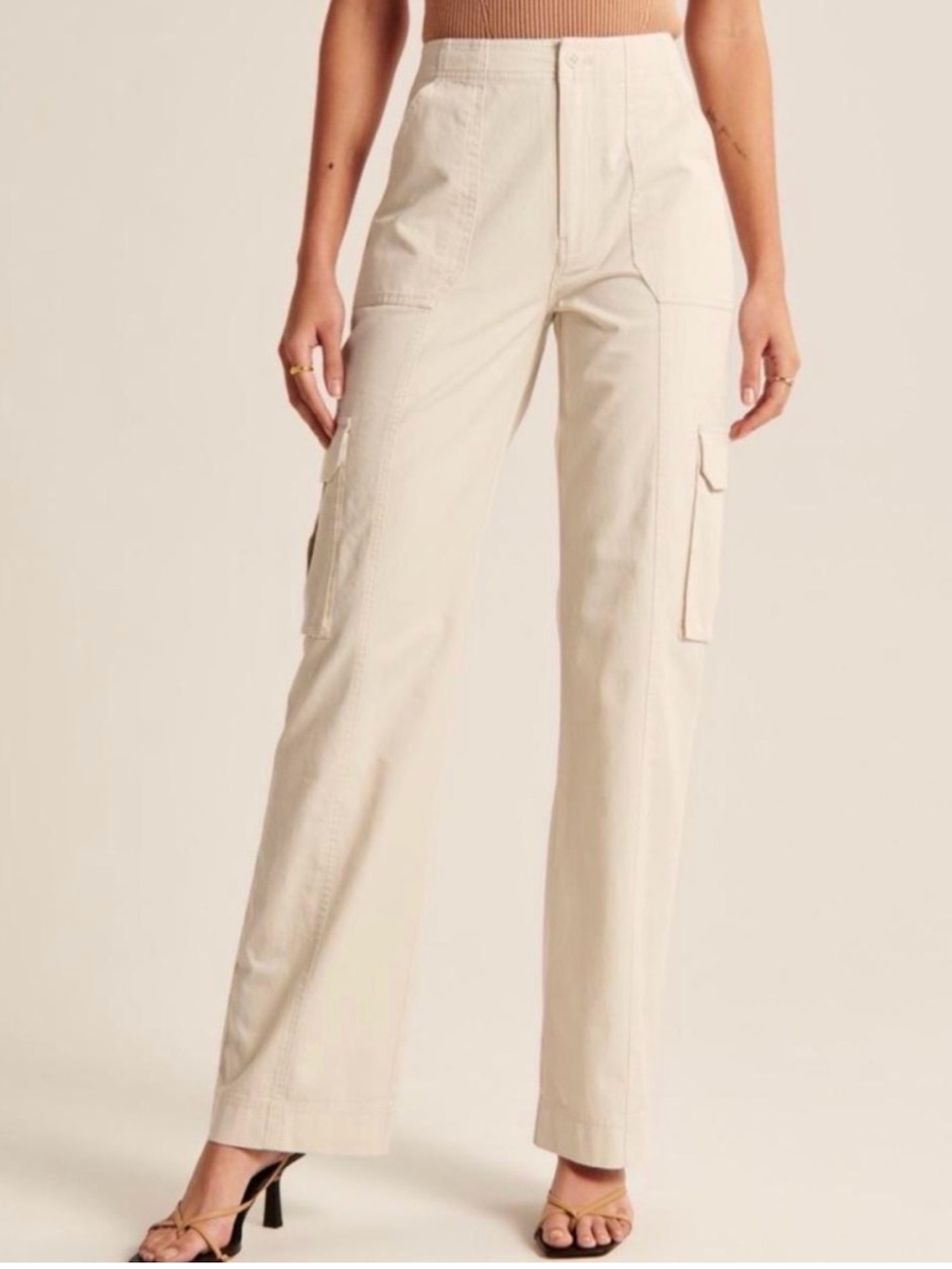 A&F Black High-Waist Straight Leg Cargo Pants